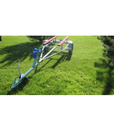 Priekaba V700 torsioninė