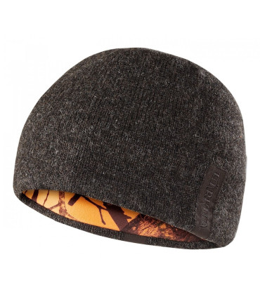 Harkila Viken verčiama kepurė