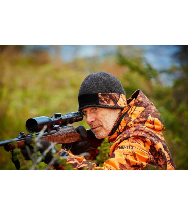 Harkila Viken verčiama kepurė